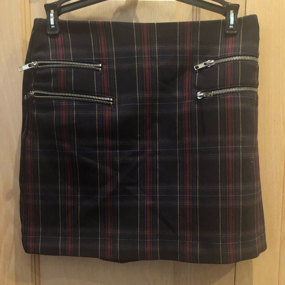 Plaid skirt